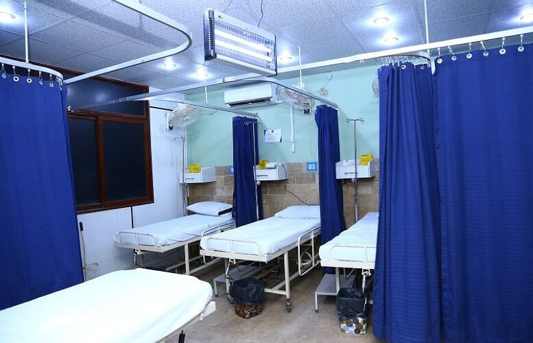 hospitals in gulshan e iqbal