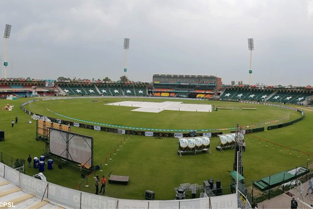 A thrilling Pakistan Super League (PSL) match at National Stadium Karachi.